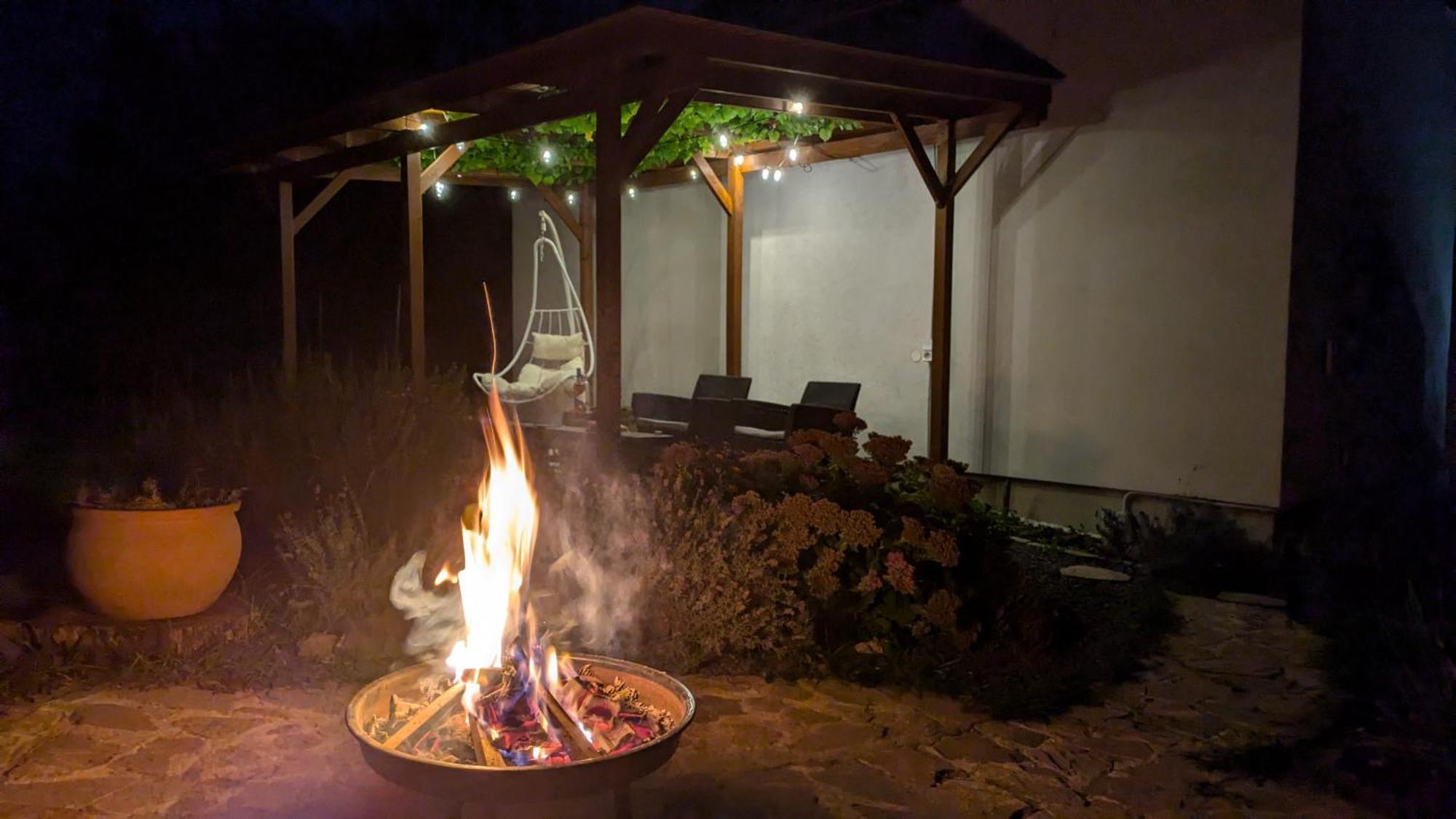Jera Pince Es Vendeghaz Villa Somlovasarhely Dış mekan fotoğraf